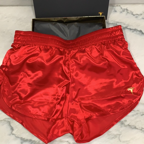 Tesla Short Shorts - Picture 6 of 7